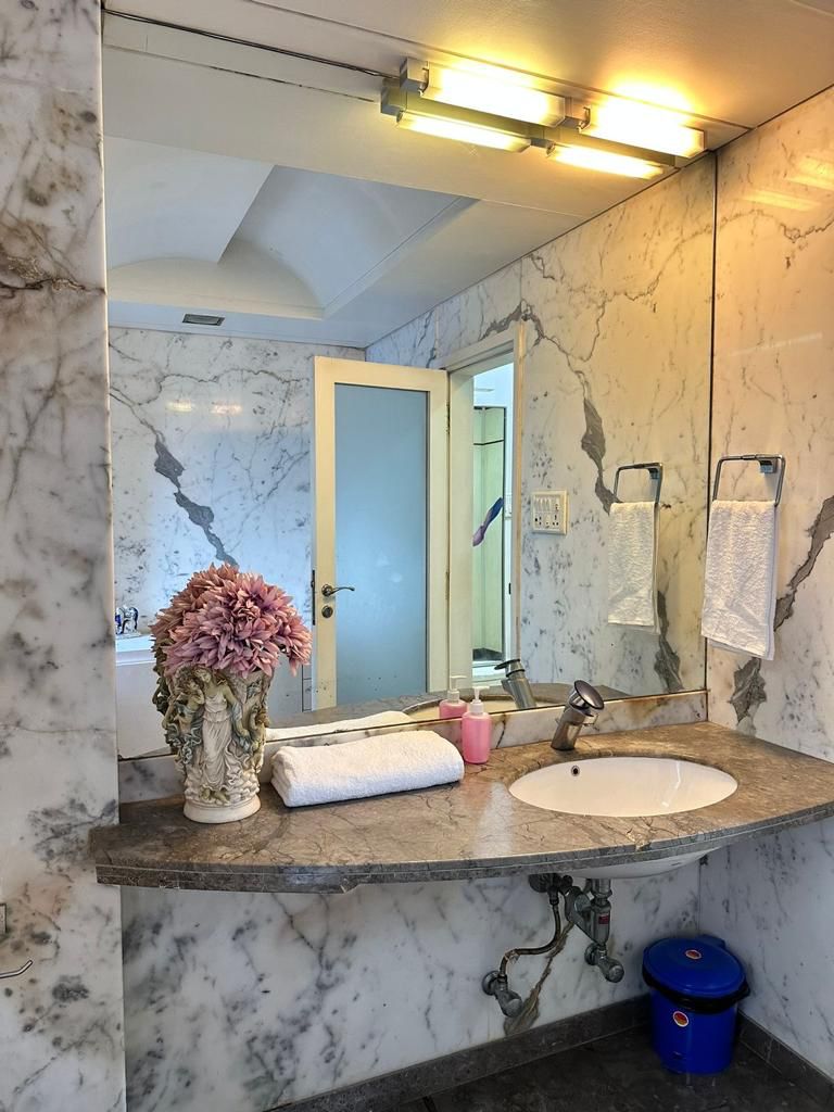 Stay Retreat at Welcome Apartment Andheri - Tap to explore photos