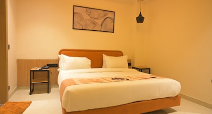 Hotel Walnut Near Jaipur Airport Room Type - Deluxe Room Hotel Walnut Near Jaipur Airport Room Type - Deluxe Room
