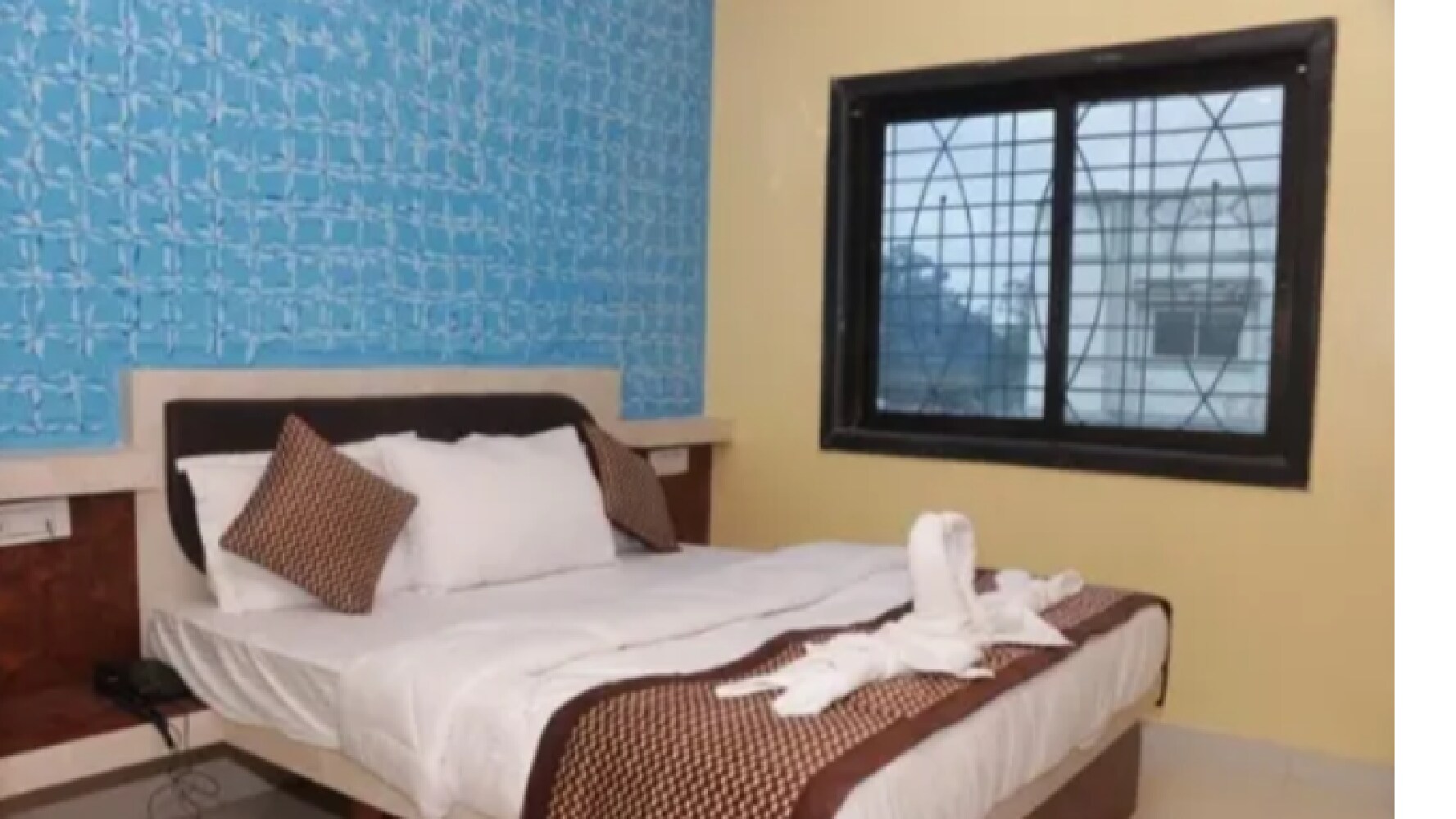 Hotel Sainath Chhindwara - Tap to explore photos