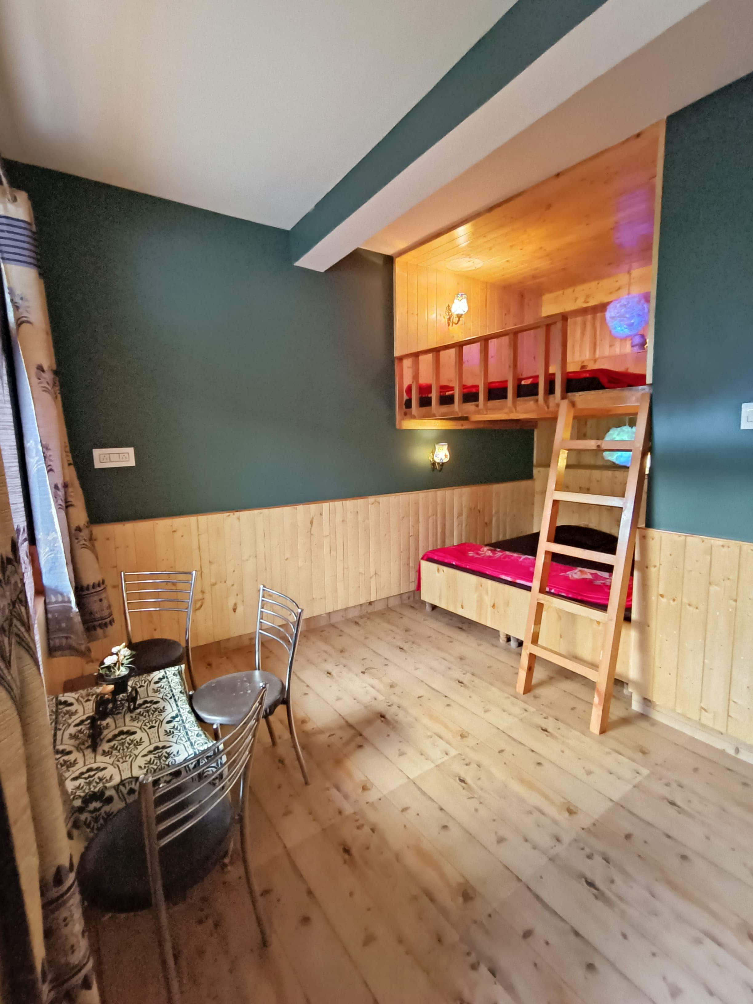 Pavis Homestay - Tap to explore photos