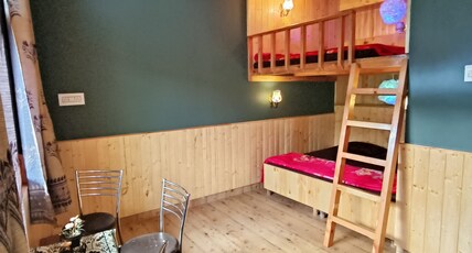 Pavis Homestay Room Type - Family and Friends Cottage