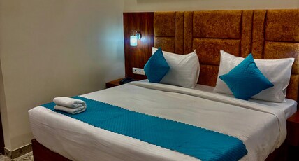 Hotel Majestic Heights Room Type - Deluxe Room