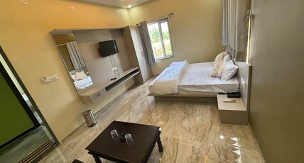 Dhani Ganesh-The Ethnic Village Resort Room Type - Premium Room