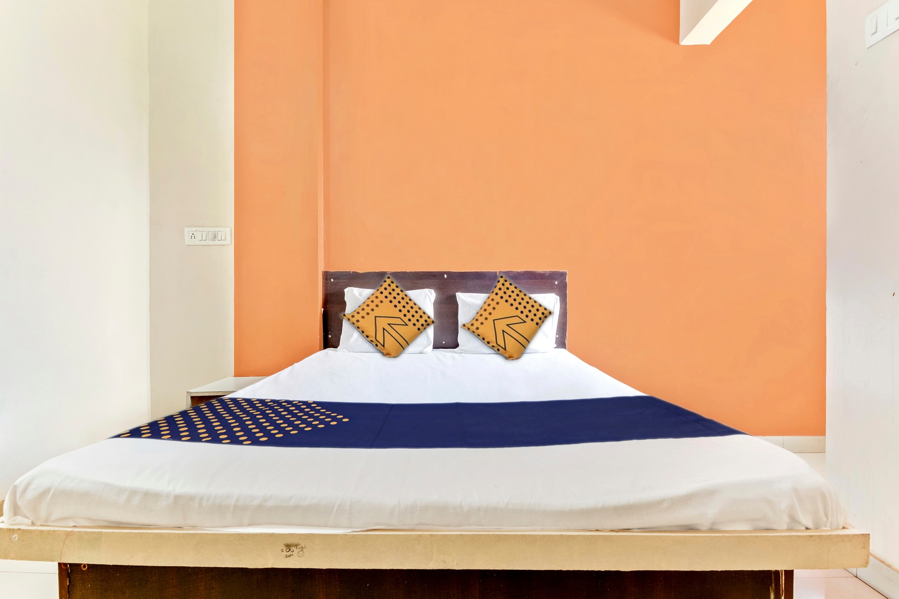 Hotel O Sainidhi - Tap to explore photos