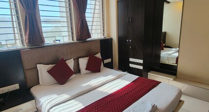 Hotel Radhe Group Room Type - AC ROOMS