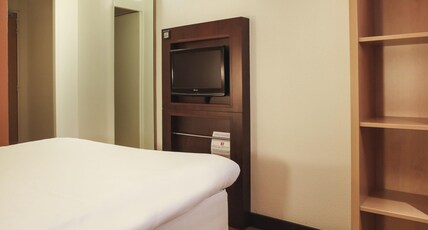 ibis Bourg Jasseron Teyssonge Room Type - Standard Room with 1 double bed