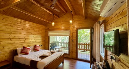 Coorg JungleMist Room Type - Independent wooden cottage- AC
