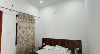 Hotel mandakini heights Room Type - Bedroom 2
