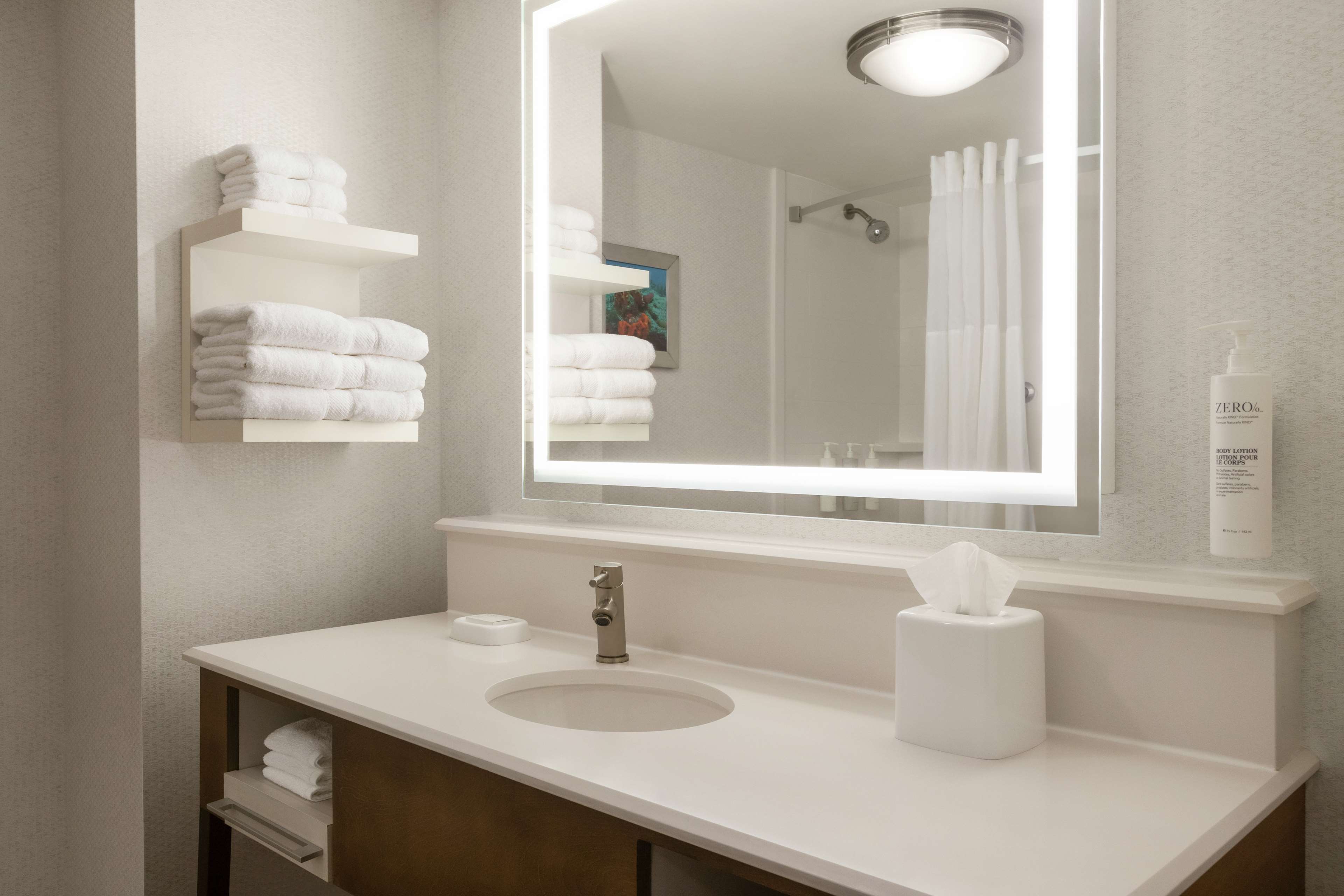 Hampton Inn Ft.Lauderdale-Pembroke Pines/Weston - Tap to explore photos