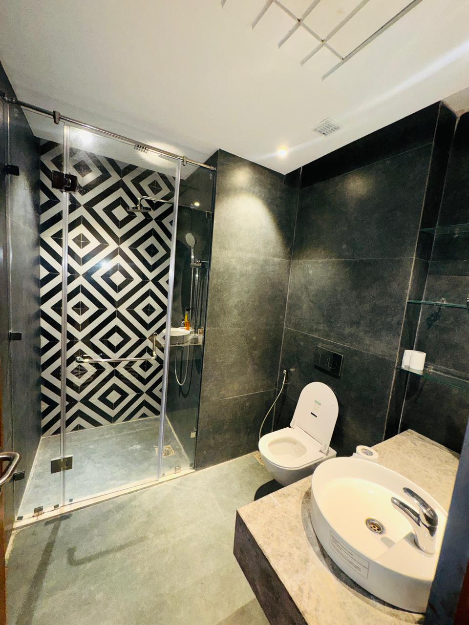 Bliss Apartment 1bhk Gaur City Center Noida - Tap to explore photos