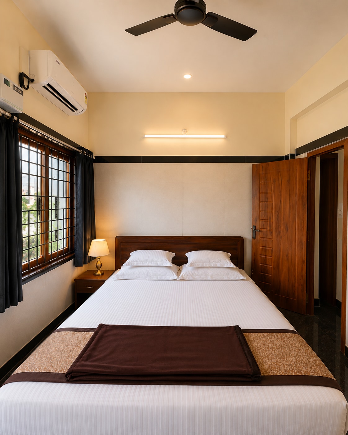 Sri Balaji Service Apartments - Tap to explore photos