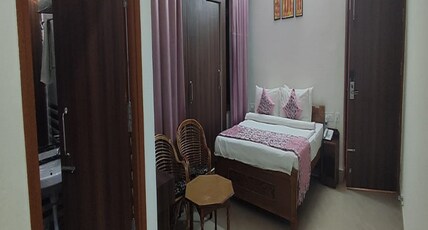 Panache Inn Kaimur Vihar Room Type - Club Superior Room with Balcony