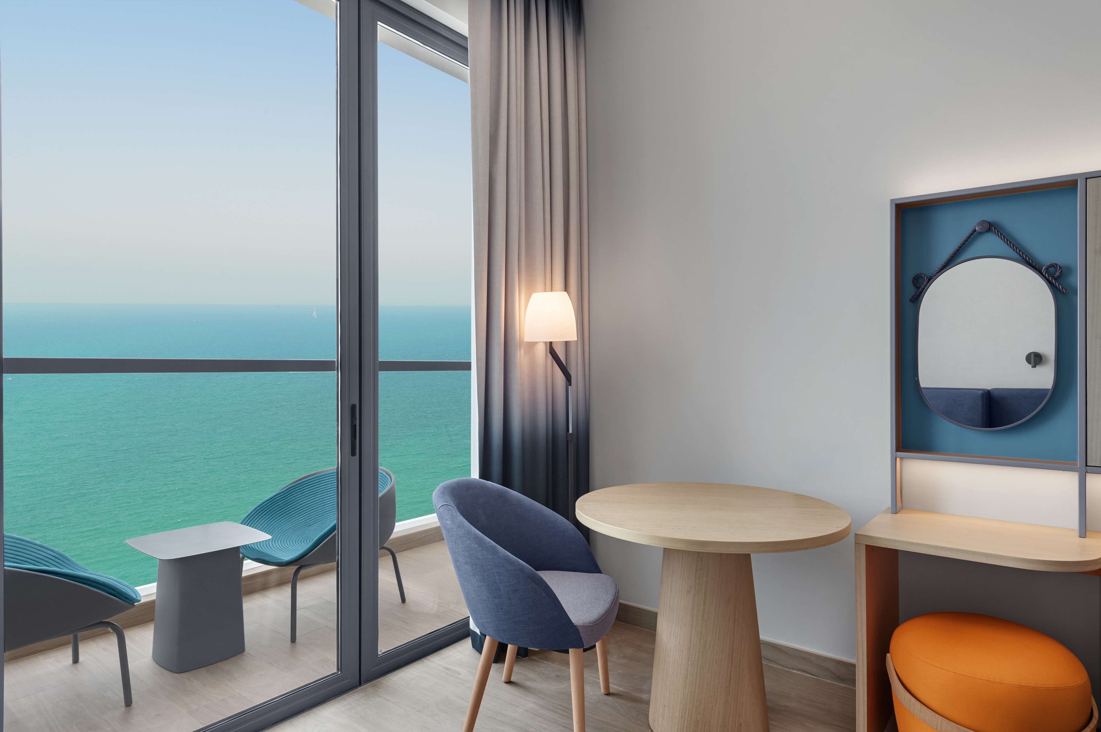 Hampton by Hilton Marjan Island - Tap to explore photos