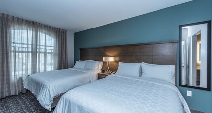 Staybridge Suites Charleston - Mount Pleasant Room Type - 1 King 2 Queen 2 Bedroom Suite Mobility Accessible Tub Staybridge Suites Charleston - Mount Pleasant Room Type - 1 King 2 Queen 2 Bedroom Suite Mobility Accessible Tub