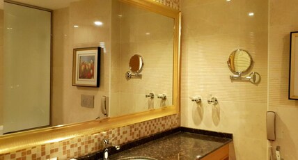 Jacob's Garden Hotel Bur Dubai Room Type - Junior Suite