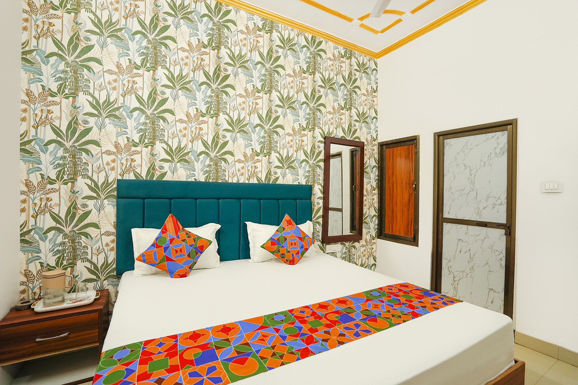 FabHotel Budha Tree - Tap to explore photos