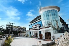 MADHAV BANQUET & RESIDENCY