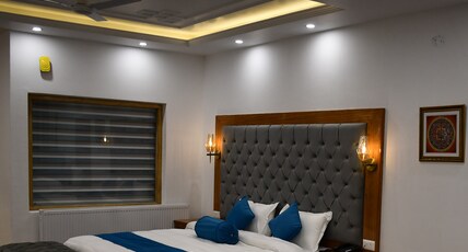 kaldan Palace Luxury Hotel Nubra Valley Room Type - Premium Room With Private Balcony