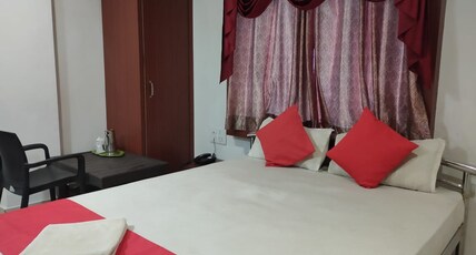 Sai Nivas Room Type - Deluxe Room