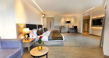 OPO The Royal Residency @ IGI Delhi Airport Room Type - Family Suite With Free Airport Pick up or Drop OPO The Royal Residency @ IGI Delhi Airport Room Type - Family Suite With Free Airport Pick up or Drop