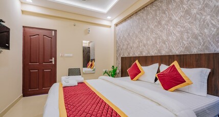 Hotel Boat Residency Room Type - Double Bed Room