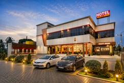 HOTEL VOLETY GRAND