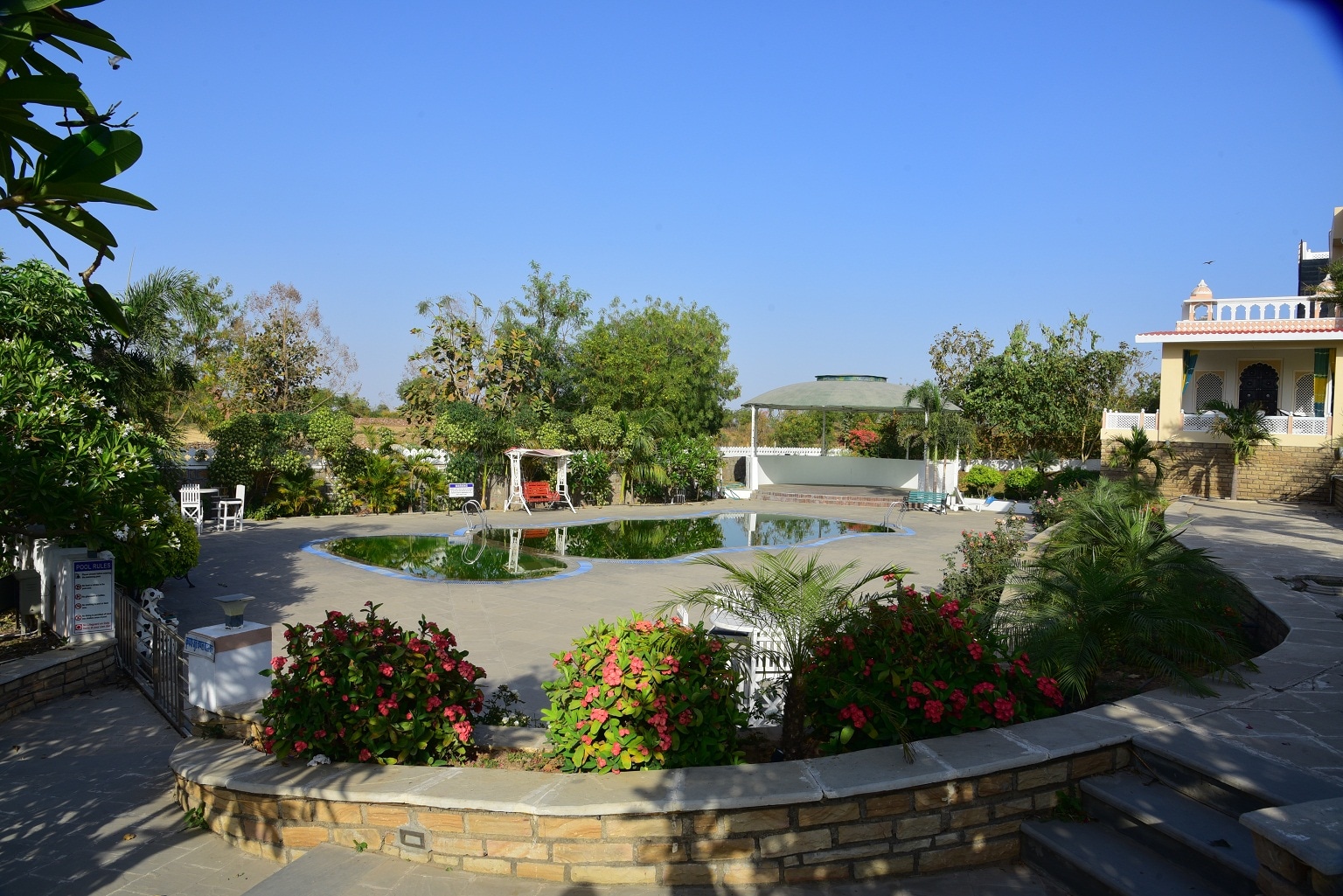 Man Singh Hotel and Resorts - Tap to explore photos