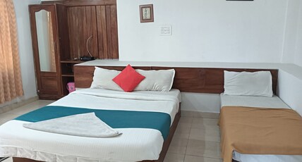 Sunset Villa Holiday Home Room Type - Deluxe NON AC Room