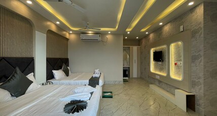 Parth King Resort Tarapith ( A Unit of Prattay Infratech Private Limited) Room Type - Quad Room With Balcony