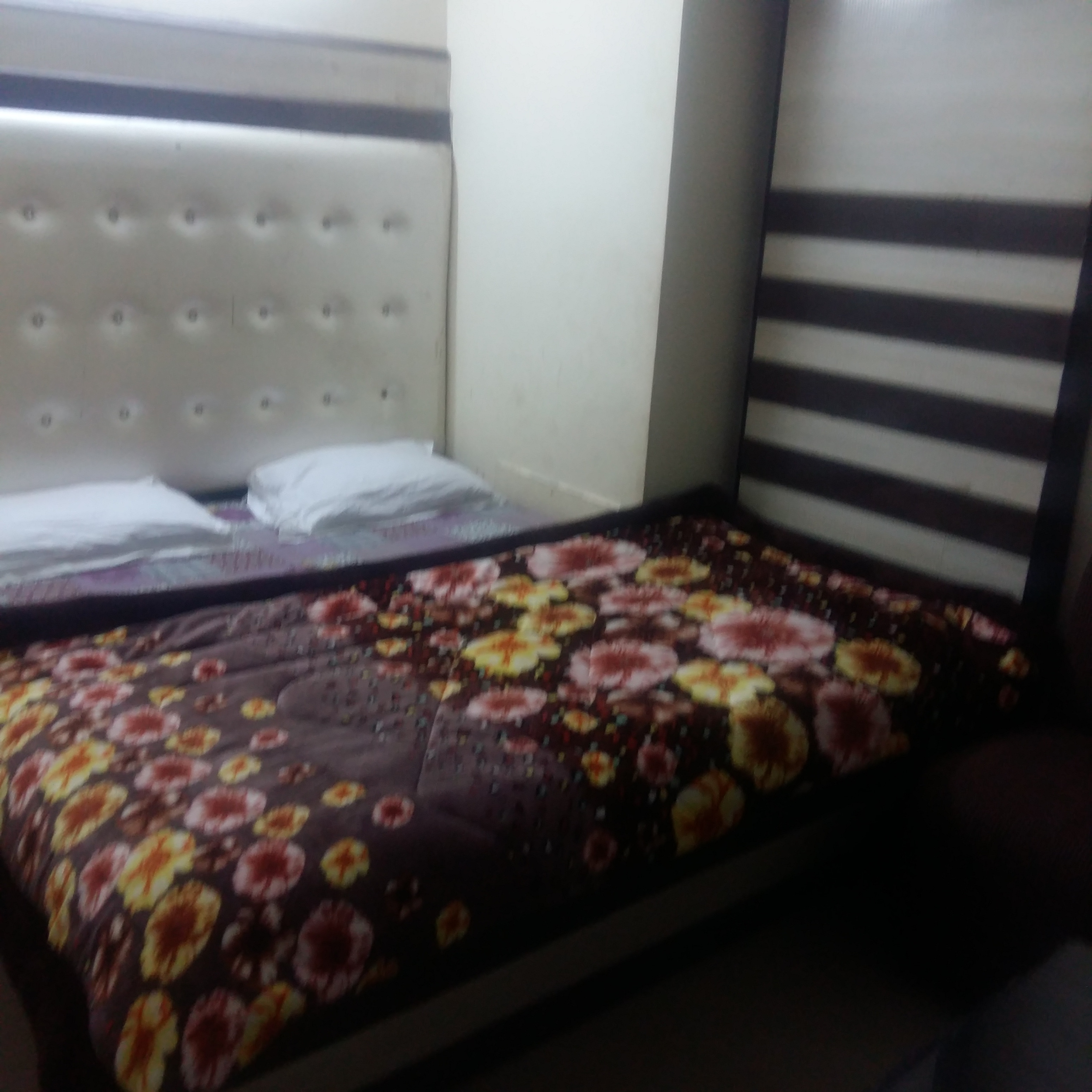 Hotel Heights42 - Tap to explore photos