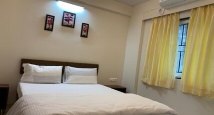 Vennela Hotel Apartments | Rooms & Caretaker Room Type - Deluxe Double
