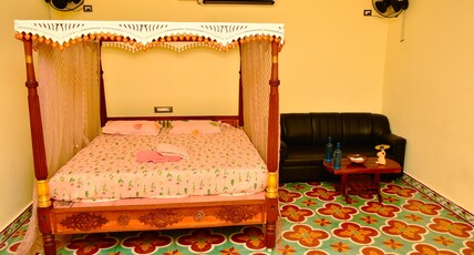 palm tree villa homestay Room Type - Premium Suite
