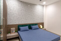 Luxury 2BHK Near Bombay Hospital