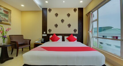 Central Courtyard Boutique Resort Room Type - Deluxe Room (Limited Parking | Single Occupancy Room)