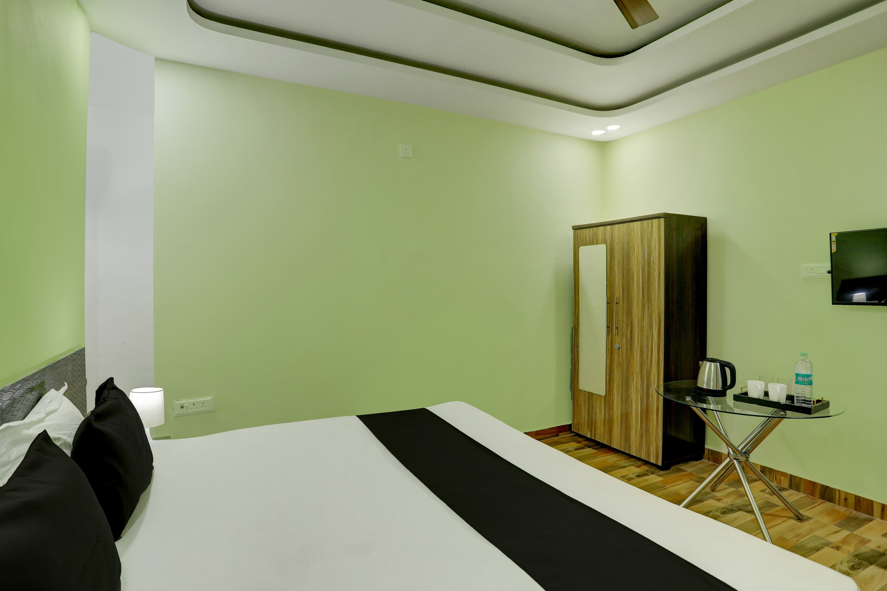 Hotel O Raisi Residency Hotel - Tap to explore photos
