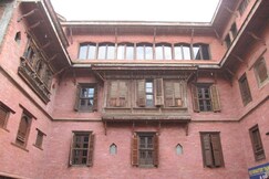 World Heritage Hotel & Apartments