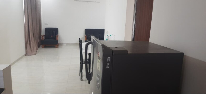 Esyasoft guest House, Jabalpur - Tap to explore photos