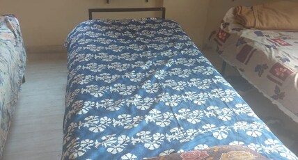 Singh-Sadan PG Home Stay Room Type - Bedroom no 01