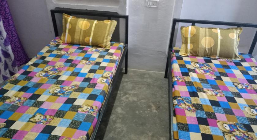 Hotel Sheetala Palace - Tap to explore photos