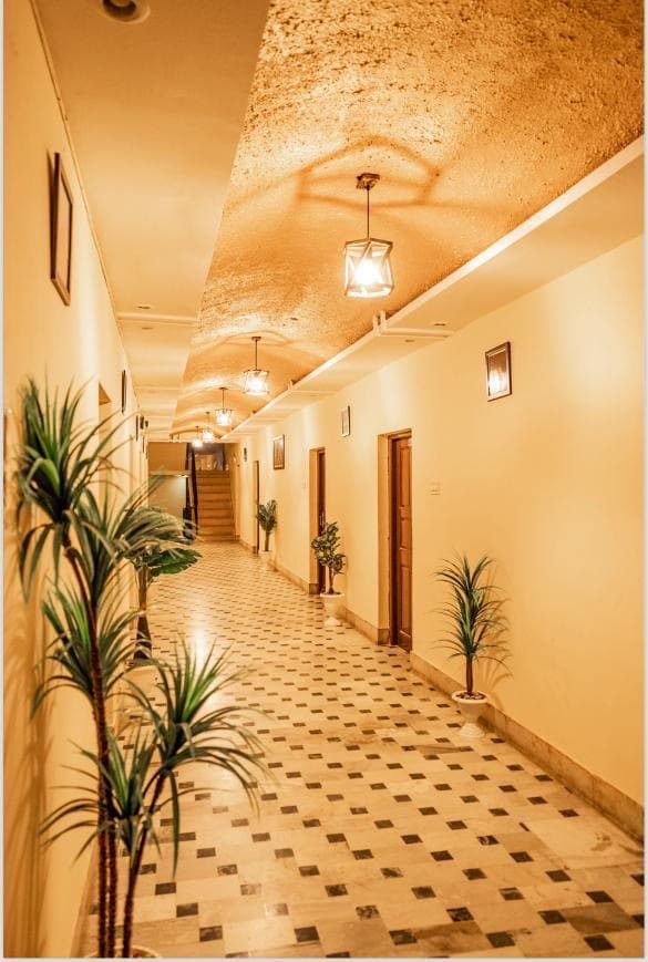 Hotel Garh Maru, Jaisalmer - Tap to explore photos