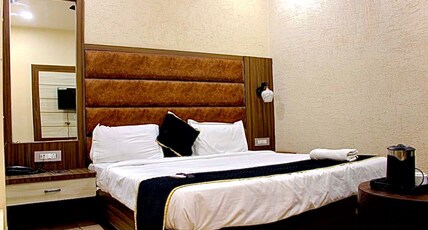 Blackwood | 5 minutes from Golden Temple Room Type - Deluxe AC room