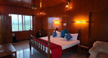 Jungle Heritage Room Type - Rooftop Wooden Villa