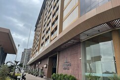 Weekend address by luxestay