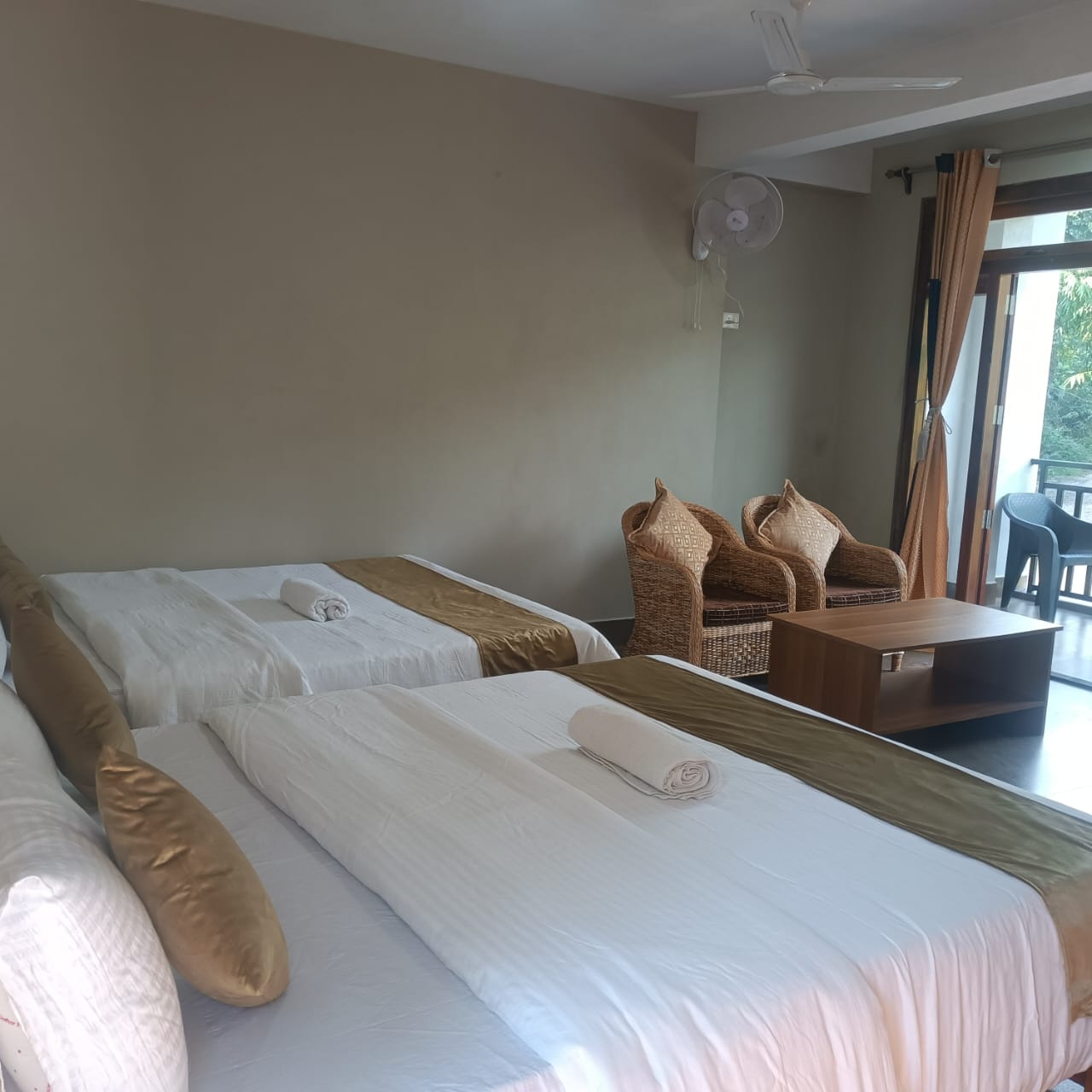 San-Lai Guest House - Tap to explore photos