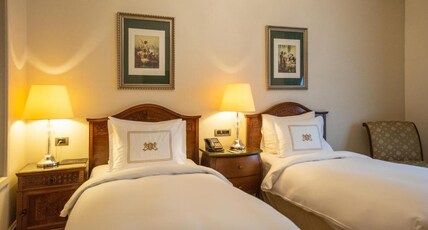 Pera Palace Hotel Room Type - Deluxe Golden Horn Side Room with Twin Bed Pera Palace Hotel Room Type - Deluxe Golden Horn Side Room with Twin Bed