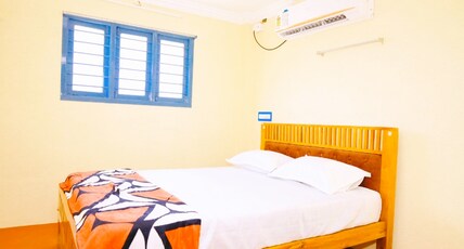 Sri villa Room Type - Sri villa