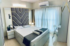 ULTRA LUXURIOUS 1BHK SERVICED APARTMENT