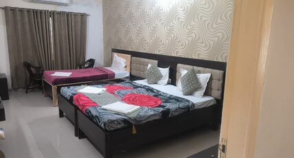 Ganga Darshnam Guest House Room Type - Executive Triple Room