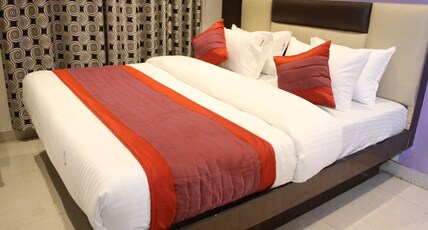 Hotel Snow White Inn Room Type - Standard Room NON A/C With Free Wi-Fi