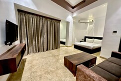 TAKHT - Executive Rooms & Suites